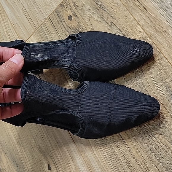 Kurt Geiger Black Mesh Closed Pointed Toe Heels - Picture 15 of 16